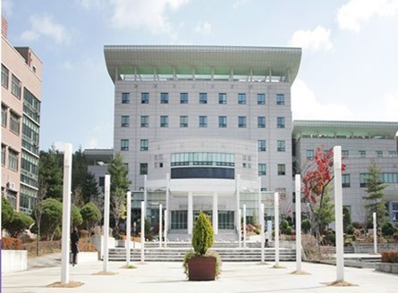 Trường đại học quốc gia HANBAT